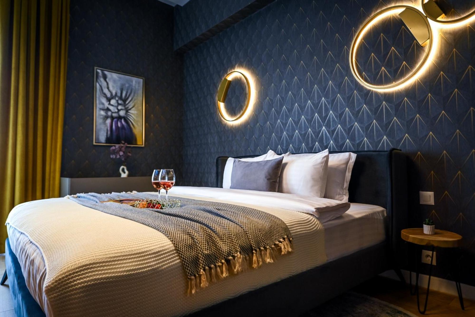 One Verdi Park Exclusive Apartments - Panoramic View & Private Parking Bucharest Room photo