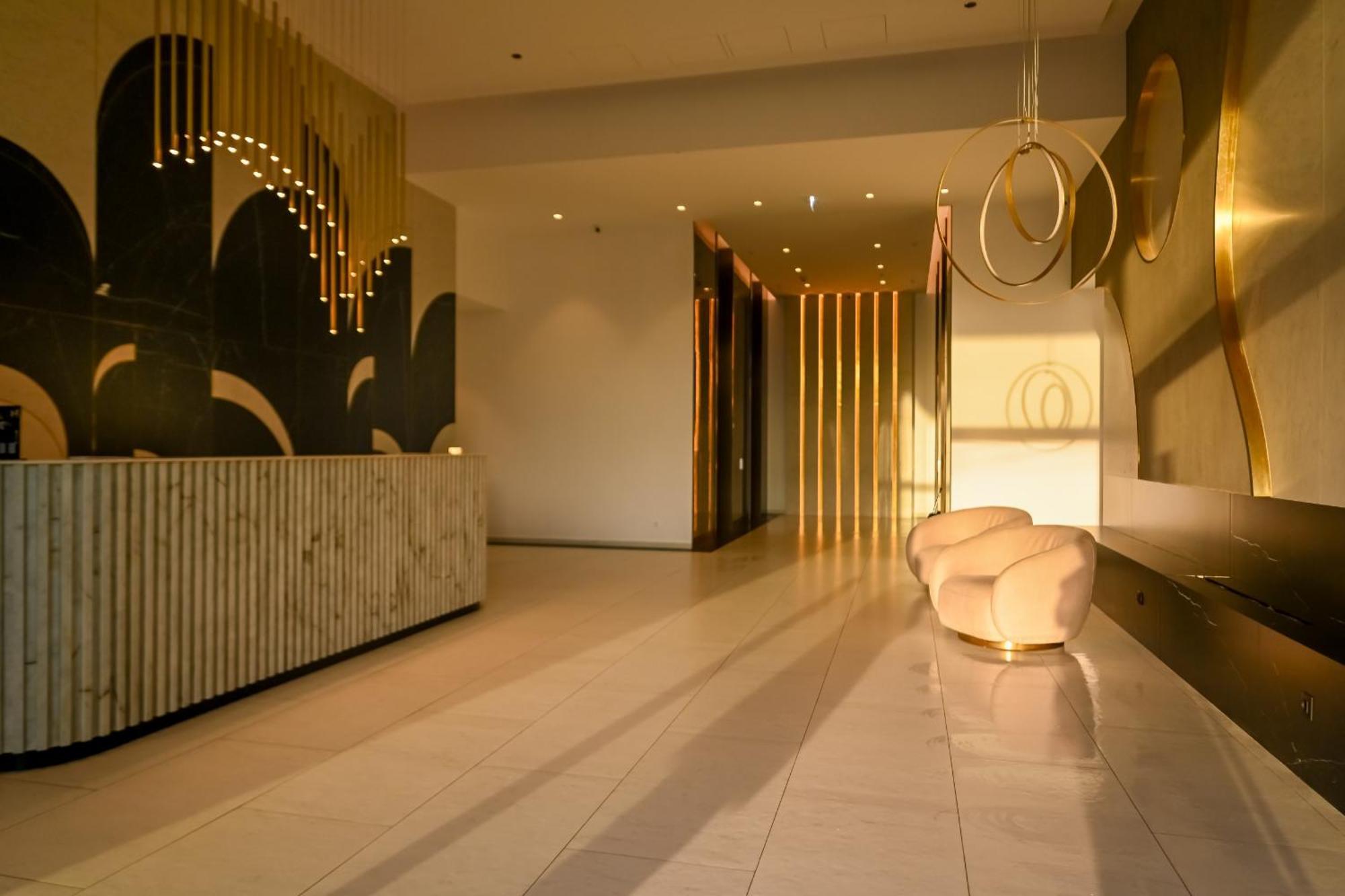One Verdi Park Exclusive Apartments - Panoramic View & Private Parking Bucharest Exterior photo