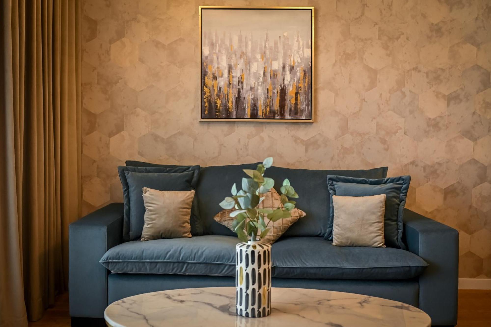 One Verdi Park Exclusive Apartments - Panoramic View & Private Parking Bucharest Room photo