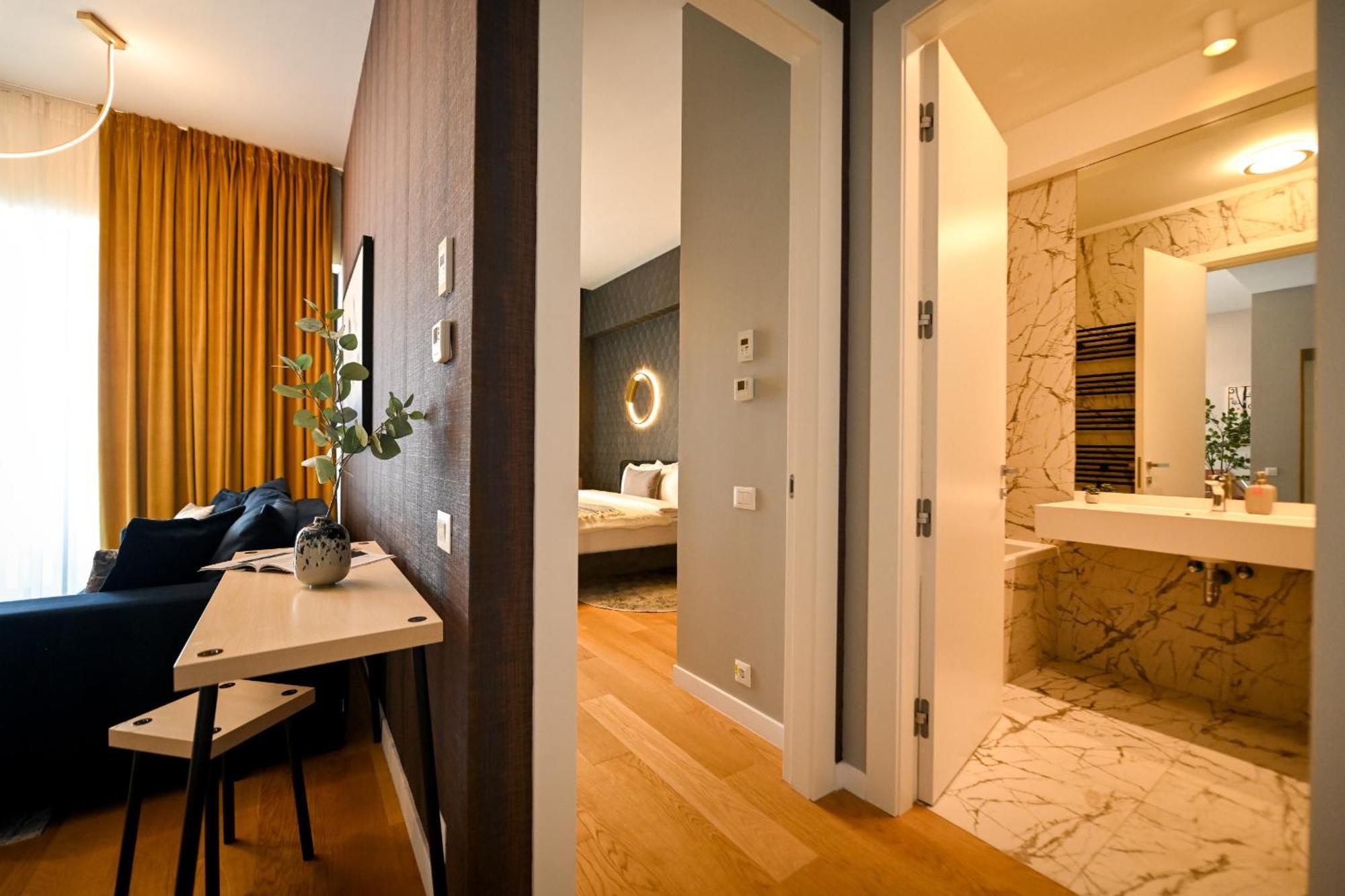 One Verdi Park Exclusive Apartments - Panoramic View & Private Parking Bucharest Room photo