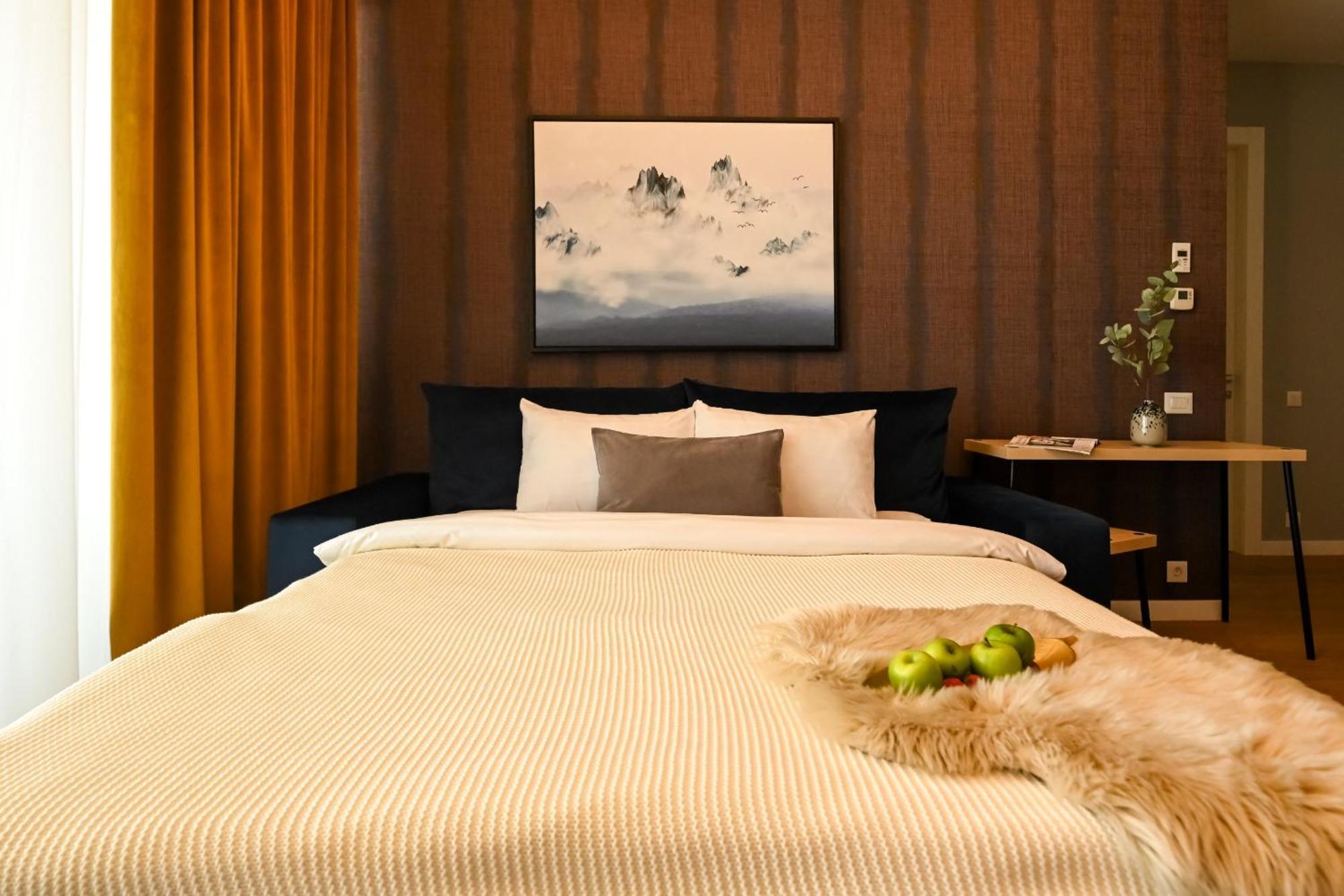 One Verdi Park Exclusive Apartments - Panoramic View & Private Parking Bucharest Room photo