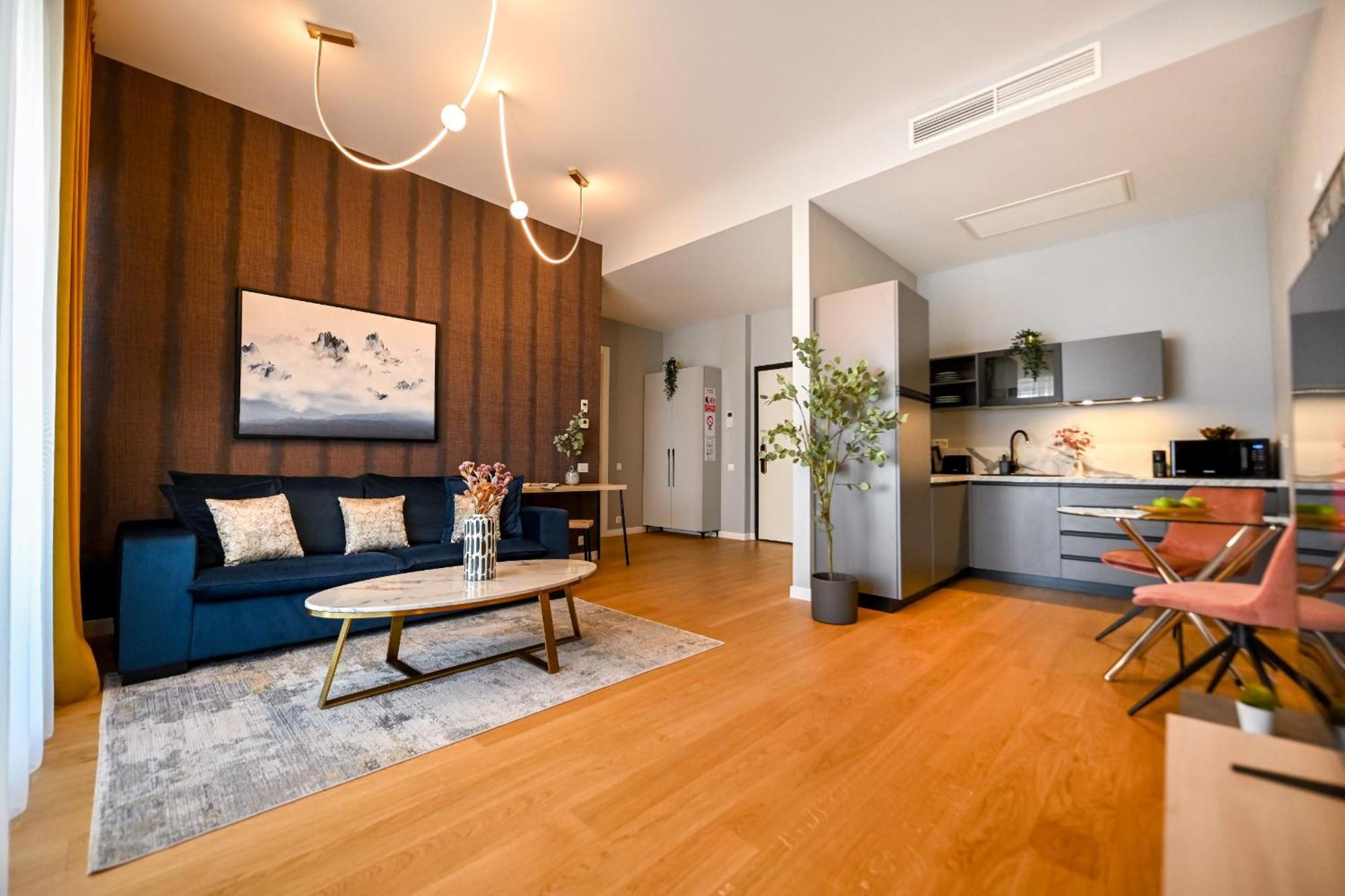 One Verdi Park Exclusive Apartments - Panoramic View & Private Parking Bucharest Room photo