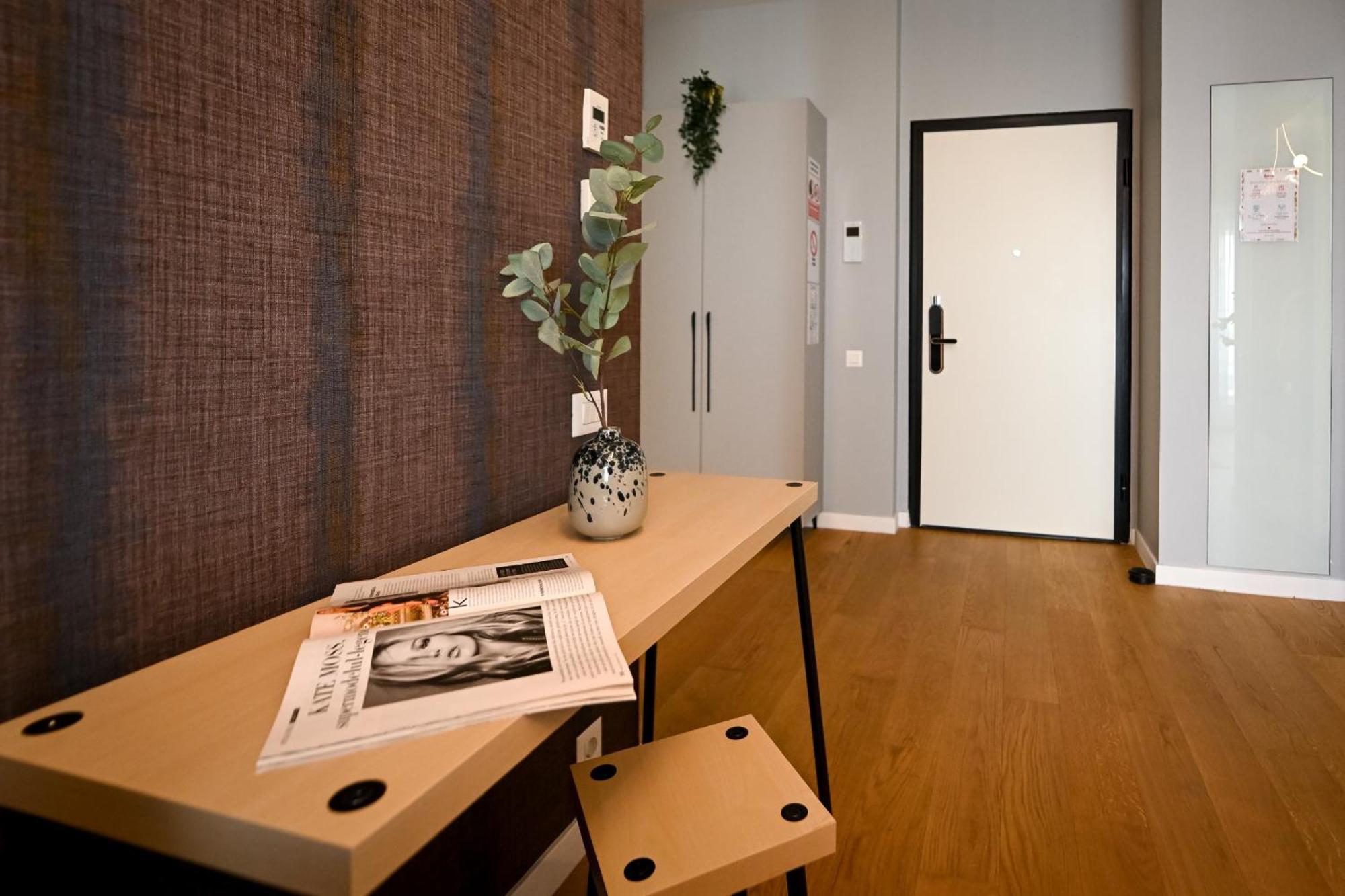 One Verdi Park Exclusive Apartments - Panoramic View & Private Parking Bucharest Room photo
